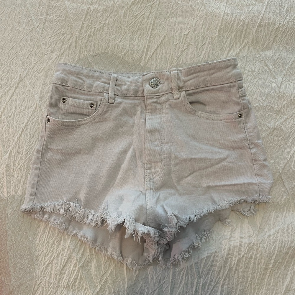 ZARA White Jean Short Size 0
